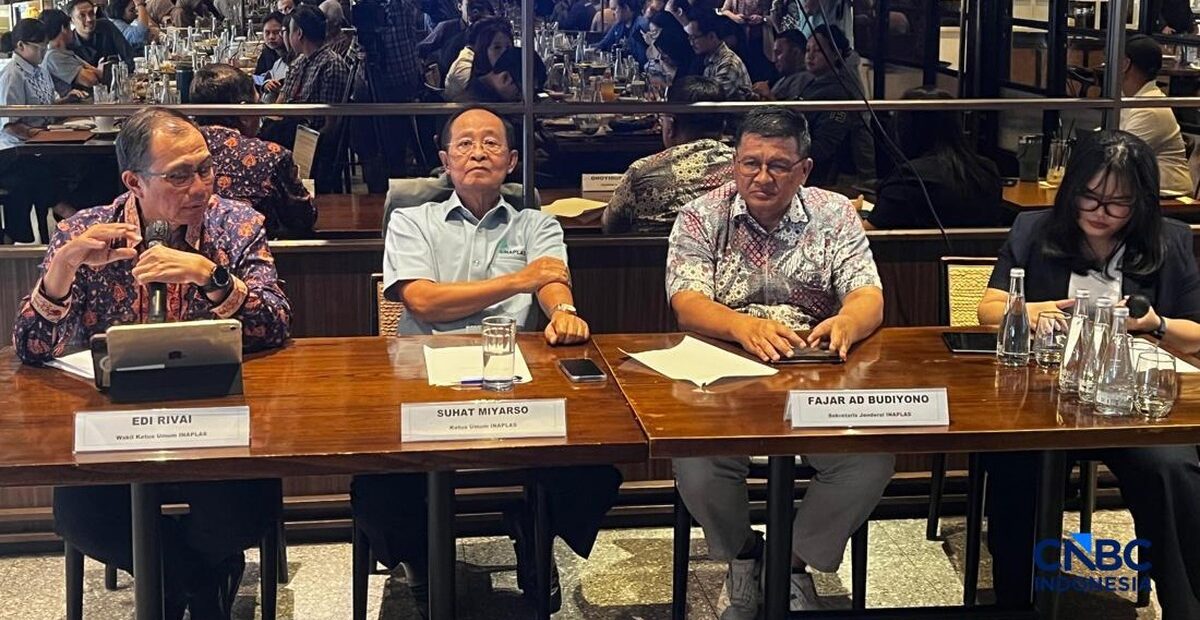 Industri plastik Indonesia menghadapi tantangan biaya logistik